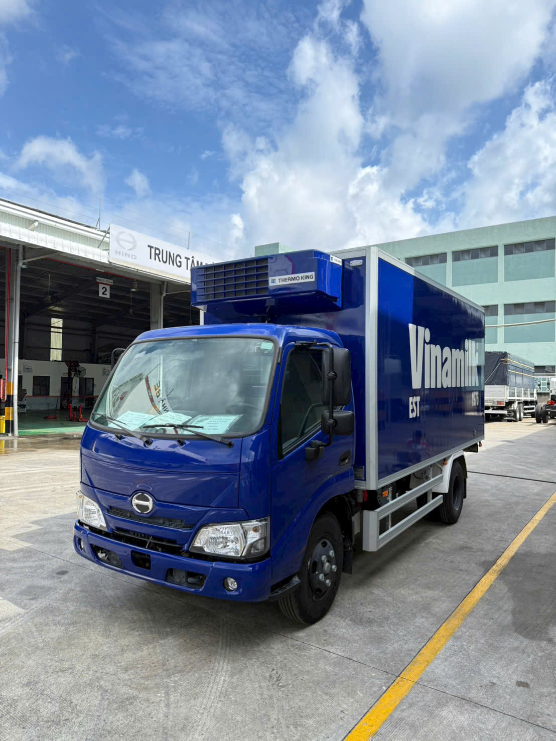 HINO XZU650L 1T9 ĐÔNG LẠNH HINO XZU650L 1T9 ĐÔNG LẠNH