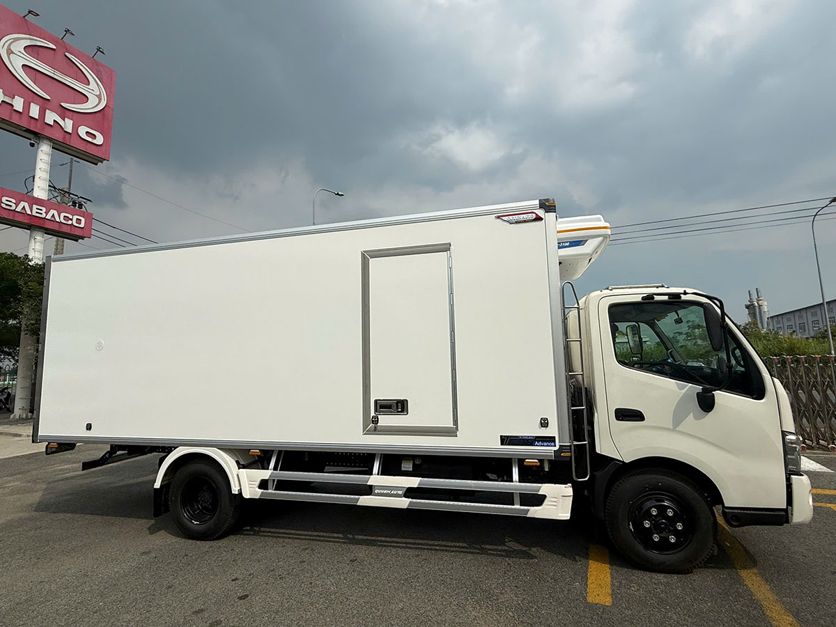 HINO XZU730L 5 TẤN ĐÔNG LẠNH HINO XZU730L 5 TẤN ĐÔNG LẠNH